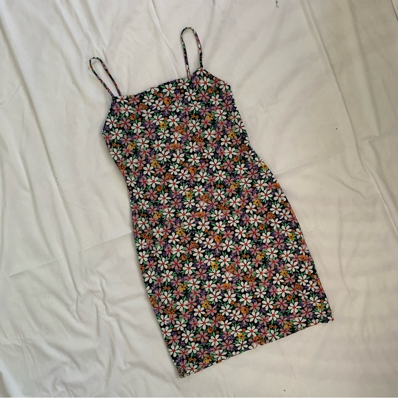 ZARA FLORAL RETRO MINI DRESS - Picture 11 of 11